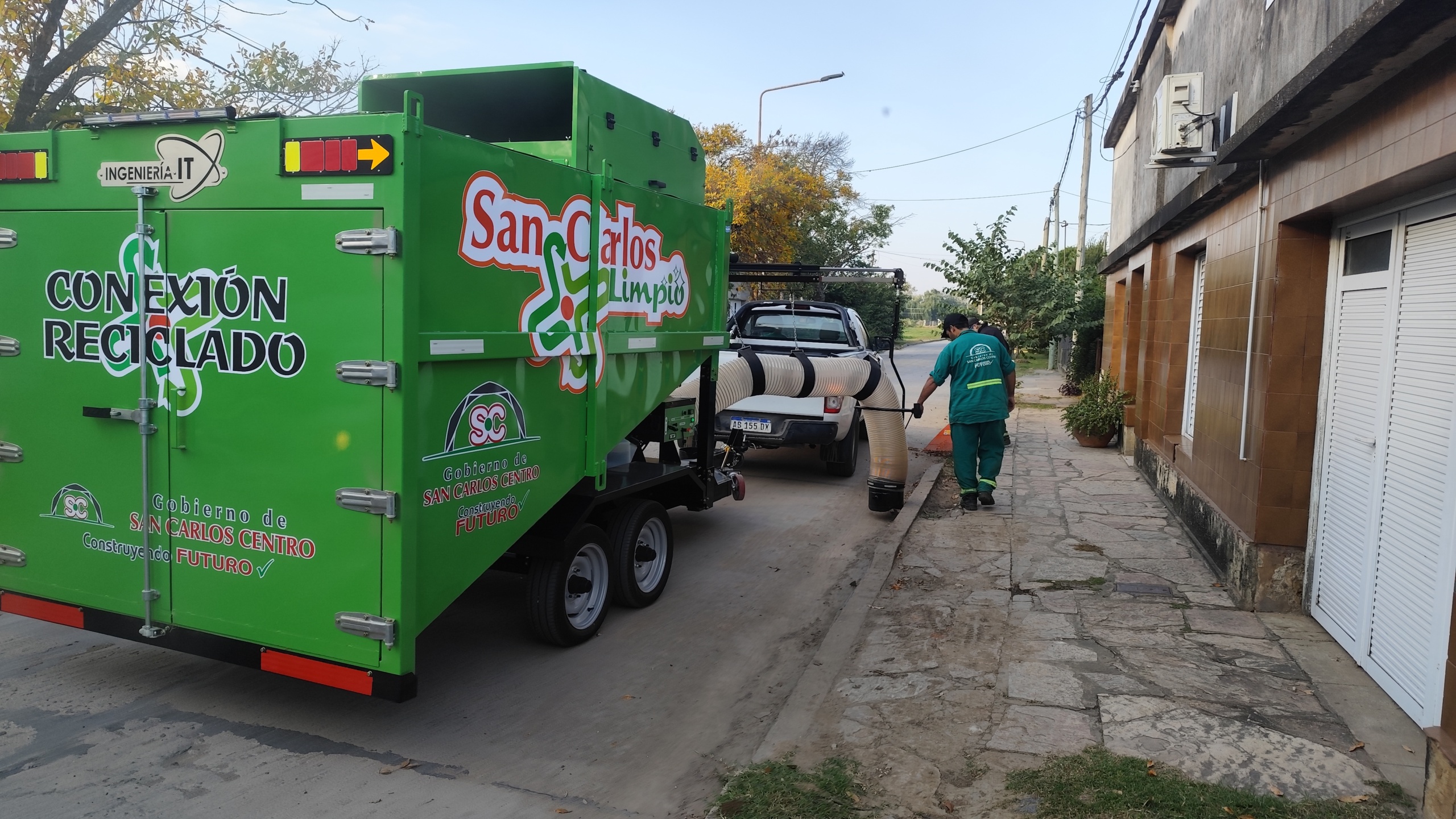 San Carlos Centro potencia su programa de reciclado con tecnología TRON