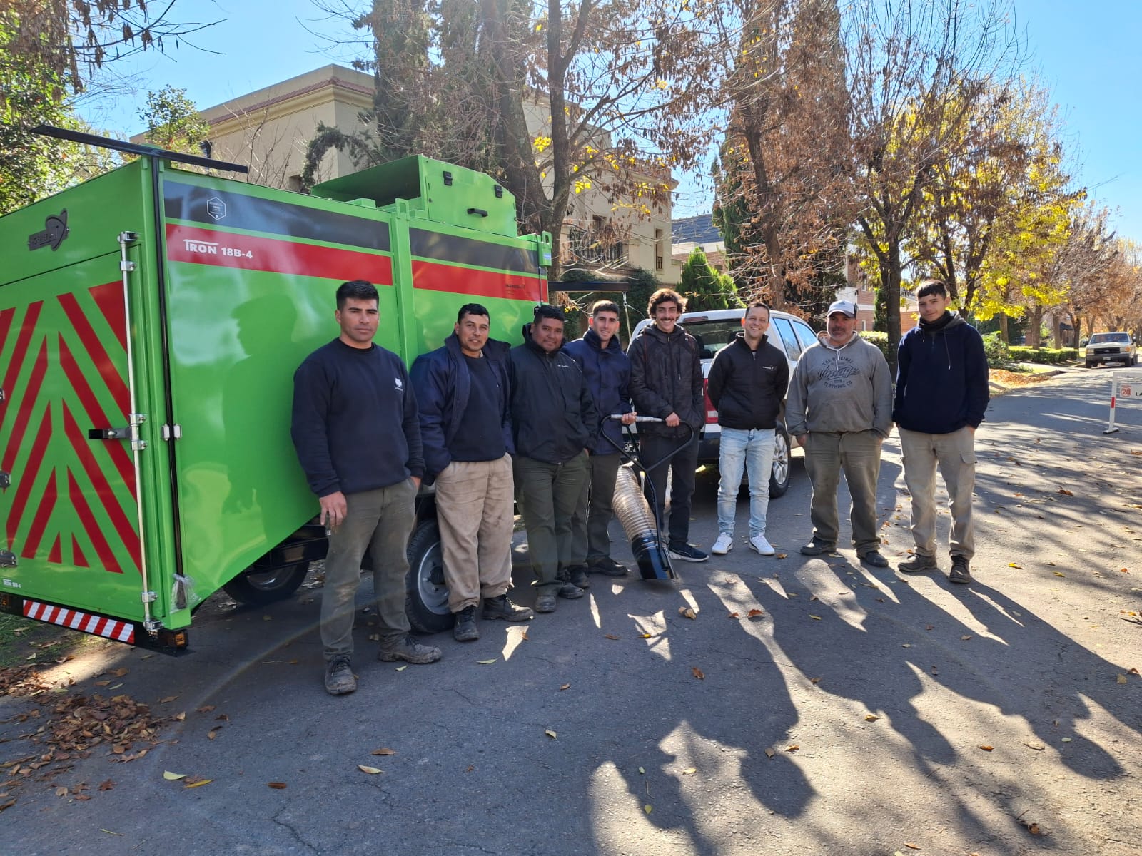Barrios privados incorporan tecnología TRON para el mantenimiento de calles y veredas