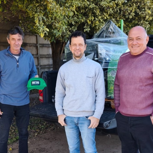 Entrega de equipamiento industrial al Municipio de Capitán Bermúdez